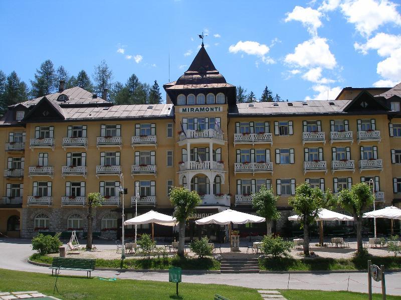 Miramonti Majestic Grand Hotel Cortina d'Ampezzo Exterior foto